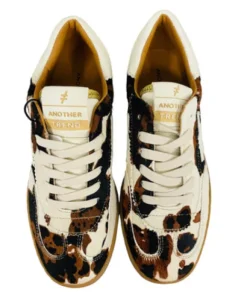Another trend A032A4A7- Cow Hide Trainer.