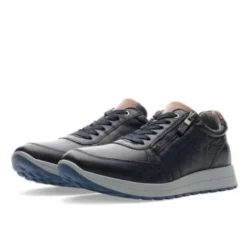 Ara 112450112B- Trainer.