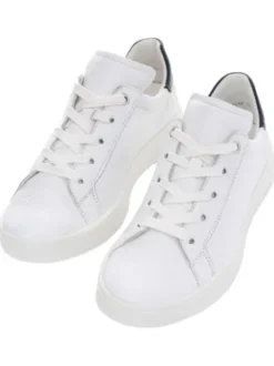 Ara 125001604- Trainer.