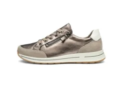 Ara 125480179- Trainer.
