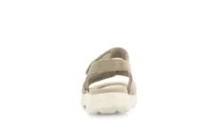 Rolling Soft Green Suede Sandal|8681511