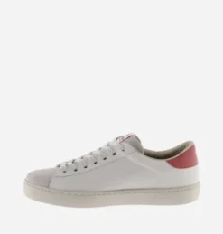 Victoria 1126142TE- Trainer Terra.